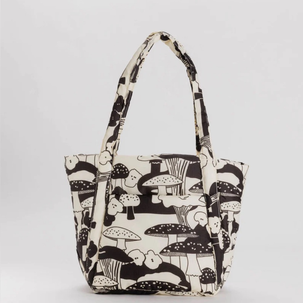Baggu Mini Puffy Tote in mushroom